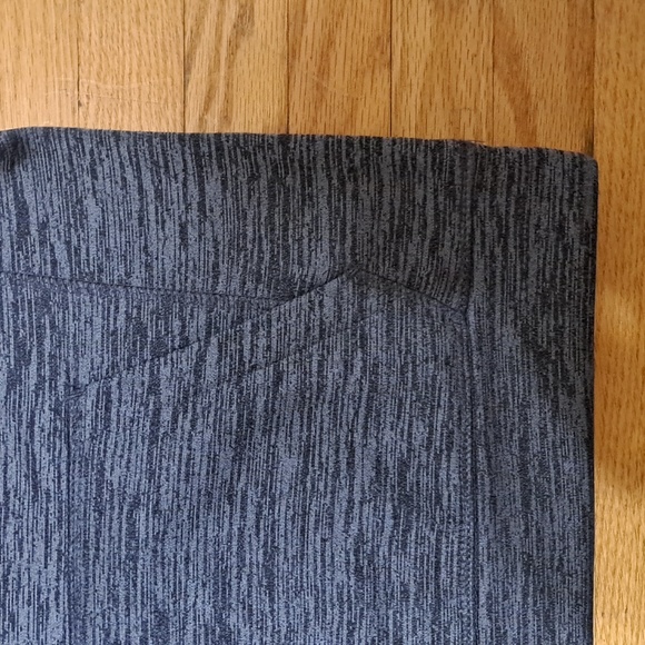 Youth Fila Hooded Sweater - Picture 4 of 5